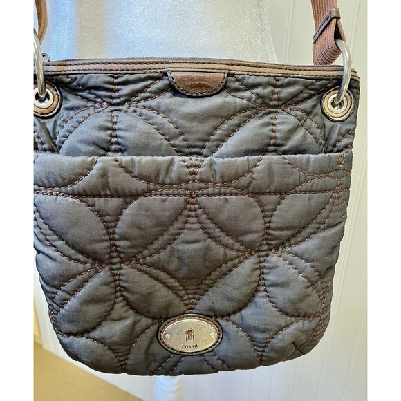 Fossil Key Per Fabric Quilted Crossbody Brown Slingbag Purse W/ Lock & Key Charm - Picture 1 of 8